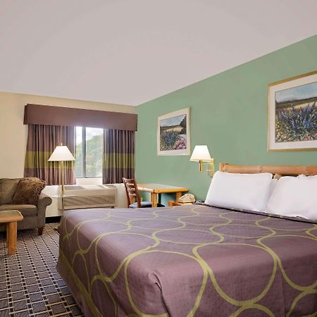 Hotel Super 8 By Wyndham Cloquet Exterior foto
